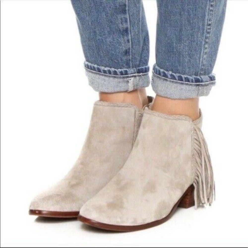 Sam Edelman Paige Suede Fringe Bootie, Color: Putty Size: 9